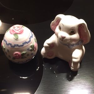 Easter EGG & Bunny SALT & PEPPER SHAKERS